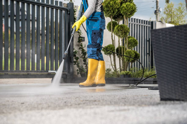 Best Gas Station Cleaning  in Earlimart, CA